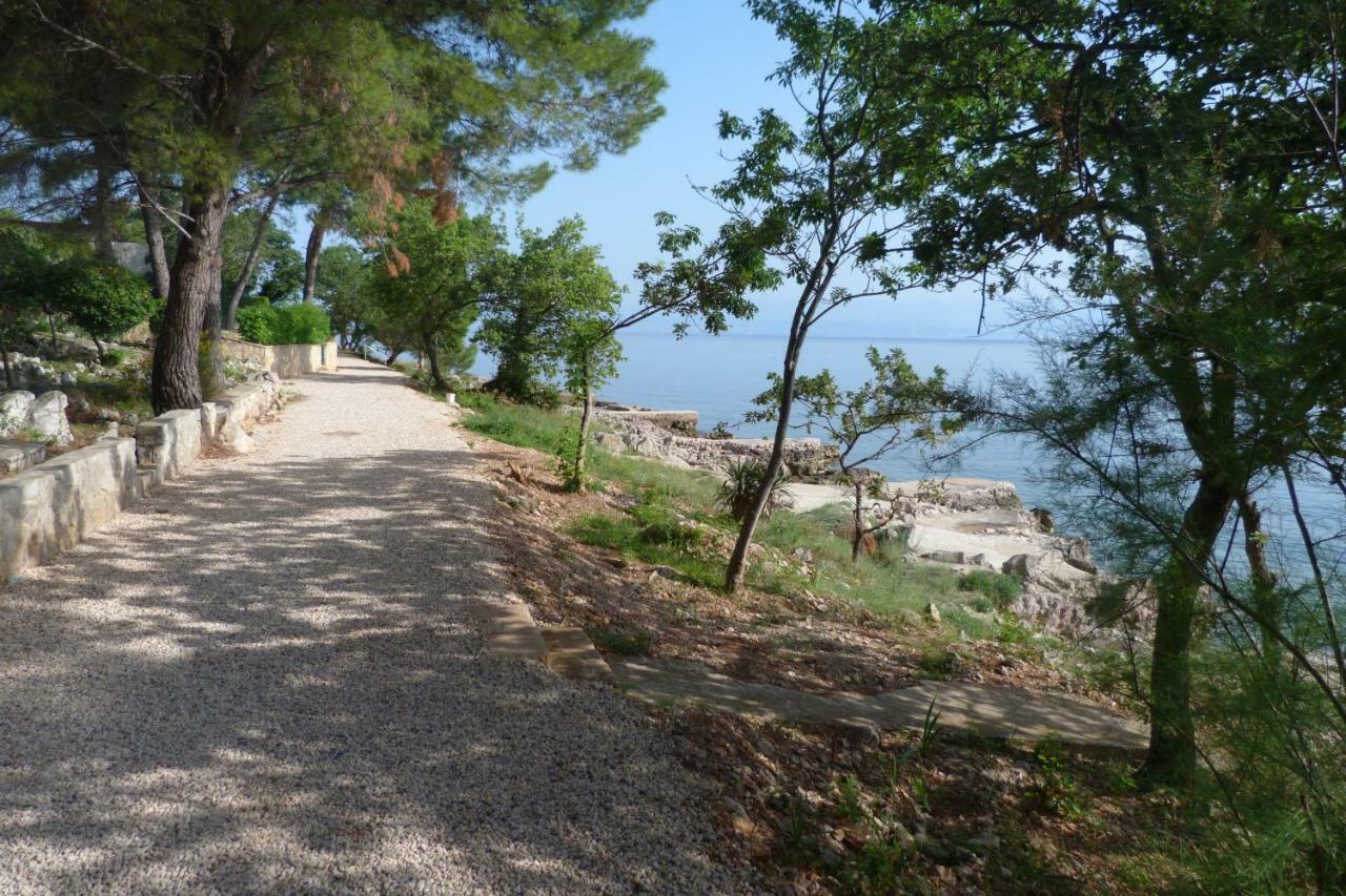 Apartments Monja & Dadi, Malinska, Vantacici Zewnętrze zdjęcie